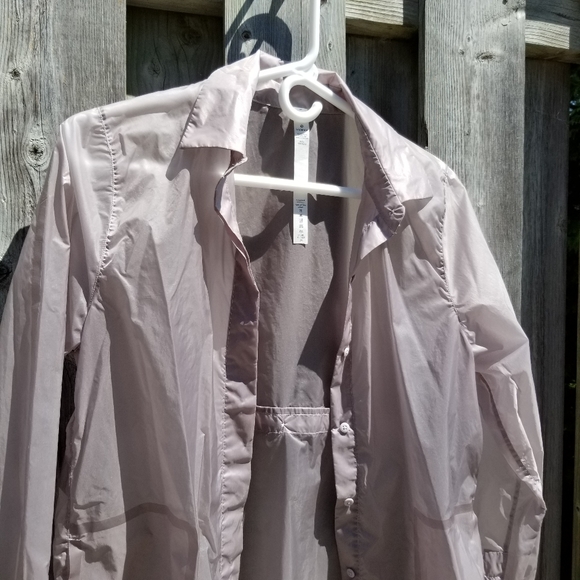 LULULEMON Hazy Sky Shirt Jacket - Picture 4 of 6